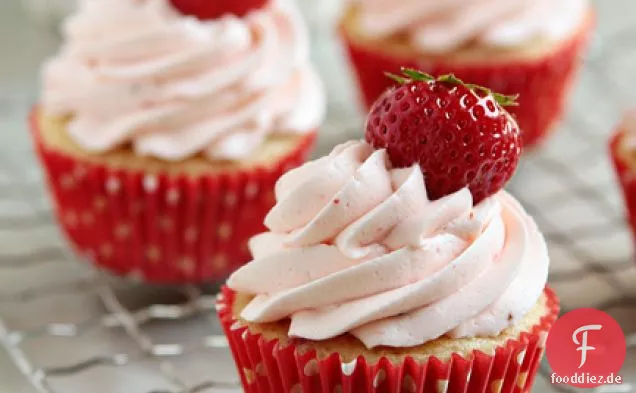 Einfache Erdbeer-Cupcakes