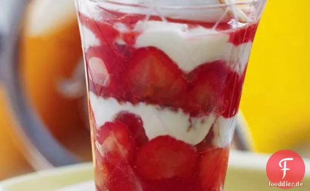 Erdbeer-Parfaits