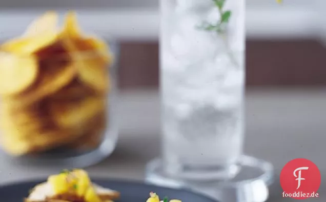 Wegerich-Chips mit Huhn und Mojito Mango Salsa