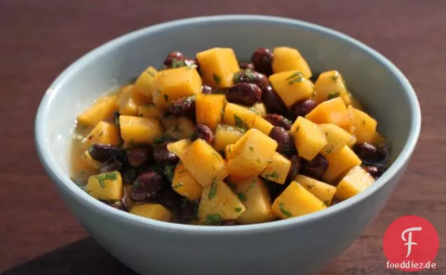 Schwarze Bohnen & Mango Salsa