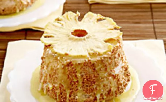 Piment Engel Essen Kuchen mit Ananas Quark Und ofengetrocknete Pi