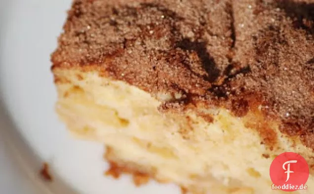 Cinnamon-apple Cake