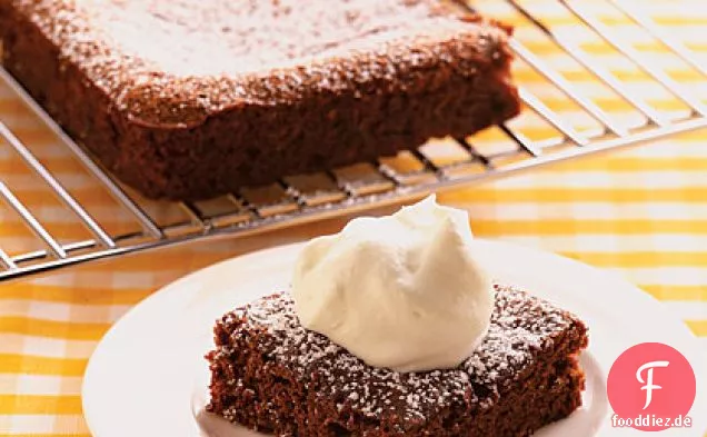 Applesauce-Spice Cake