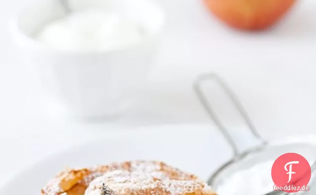 Mom's Tupp Apple Cake
