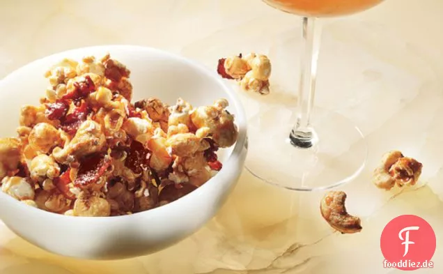 Bacon And Cashew Caramel Corn