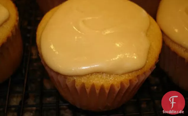 Beeilen Sie sich Karamellkuchen