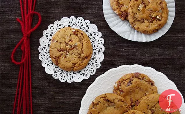 Caramel Crème Toffee Nut Cookies