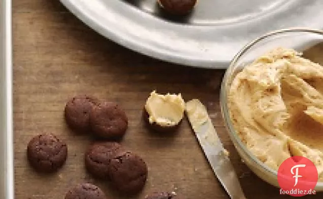 Chocolate-caramel Sandwich Cookies
