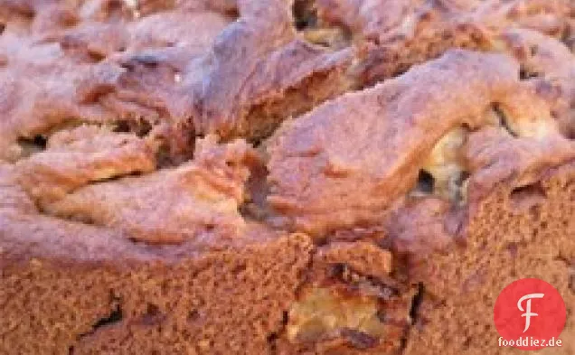 Apfelkaffeekuchen mit brauner Zuckersauce
