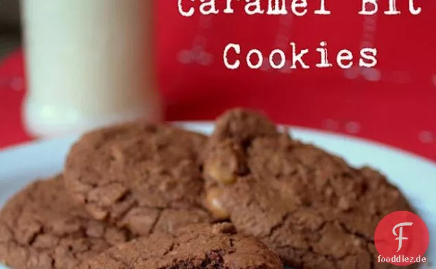 Dunkle Schokolade-Karamell-Bit-Cookies