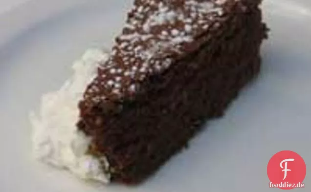 Mehlloser Schokoladen-Mandelkuchen