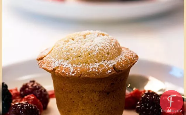Vanilla Brown Butter And Almond Cake With Warm Vanilla Crème Br