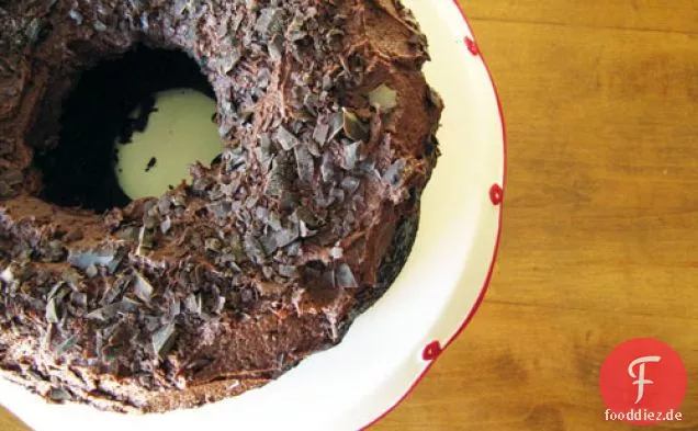 Root Beer Chocolate Bundt Cake