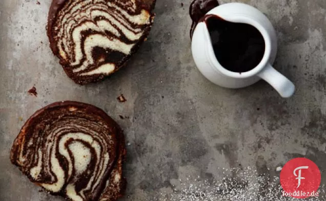 Zebra Bundt Kuchen