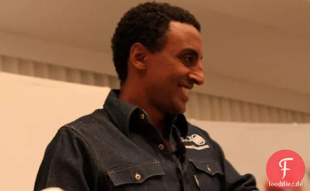 Regal Discovery Tour mit Spitzenkoch Meister Marcus Samuelsson (plus Chef Samuelsson für Garnelen und rote Grütze)