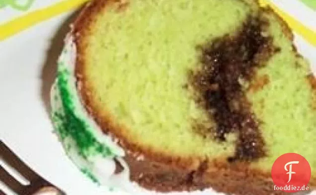 Pistazien-Bundt-Kuchen