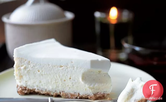 Vanilleschoten-Käsekuchen mit Walnusskruste