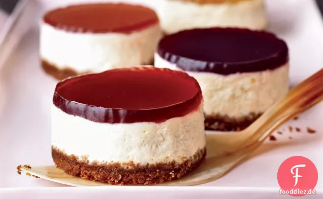 Mini-Käsekuchen mit Weingelée