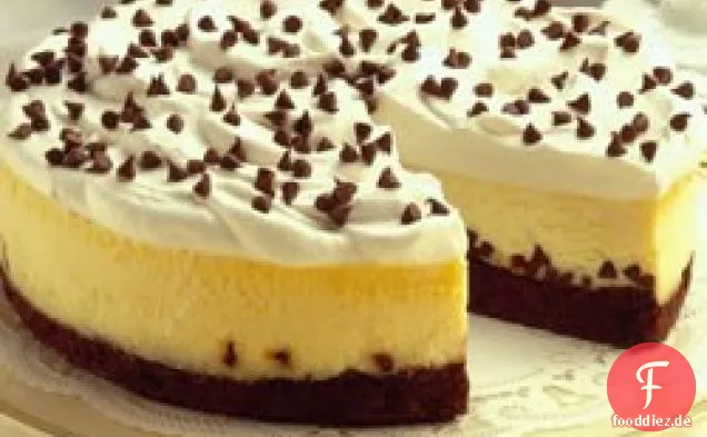 Brownie Chocolate Chip Cheesecake