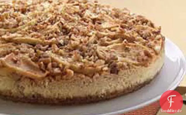 Scrumptious Apple-Pecan Cheesecake