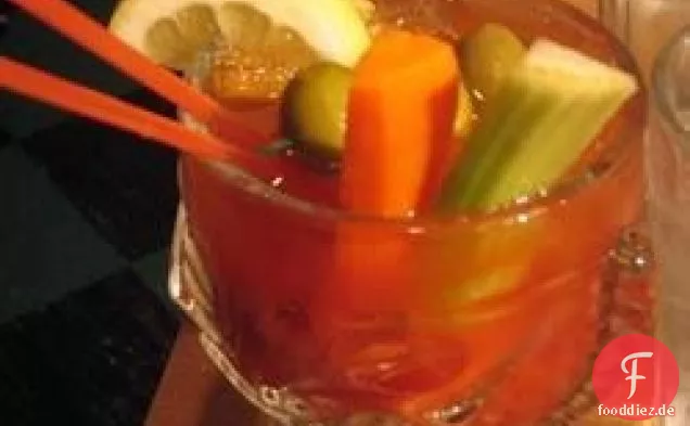 Spicy Red Snapper (Bloody Mary mit Gin)