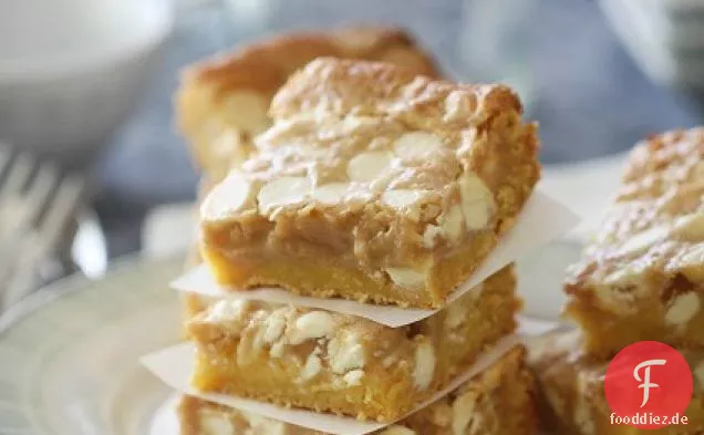 Gooey White Chocolate Fluffernutter Cake Bars