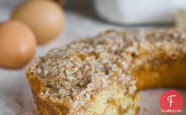 Overnight Buttery Streusel Coffee Cake