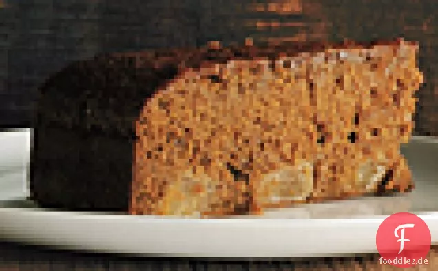 Dark Gingerbread Pear Cake