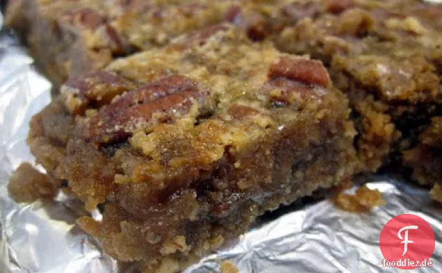 Ooey Gooey Pecan Bars For Passover