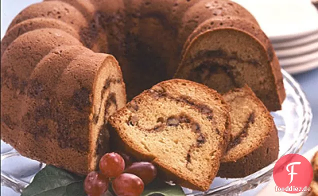 Cinnamon Nut Sour Cream Coffee Cake
