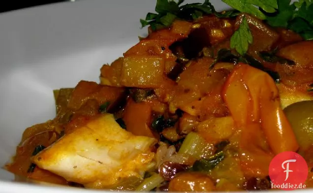 Einfaches Abendessen: Red Snapper Tajine im marokkanischen Stil (Fischeintopf)