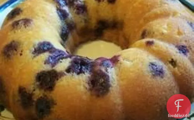 Blueberry Sour Cream Coffee Cake