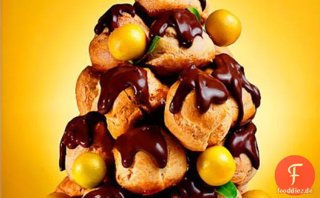 Weihnachten Croquembouche