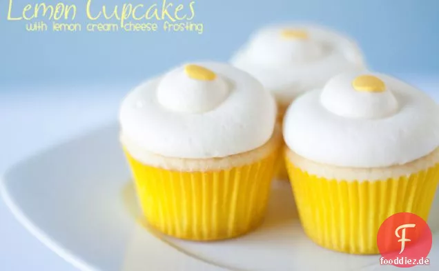Zitronen-Cupcakes Mit Frischkäse-Zuckerguss