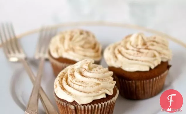 Gingerbread Cupcake Recipe With Maple Cream Cheese Frosting