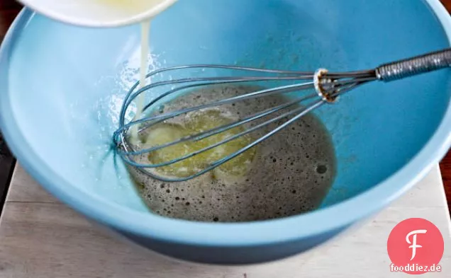 Eine Schüssel Vanille Cupcakes für zwei