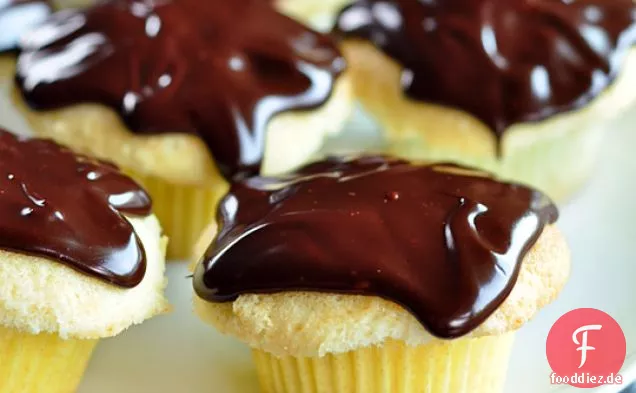 Boston Creme Cupcakes