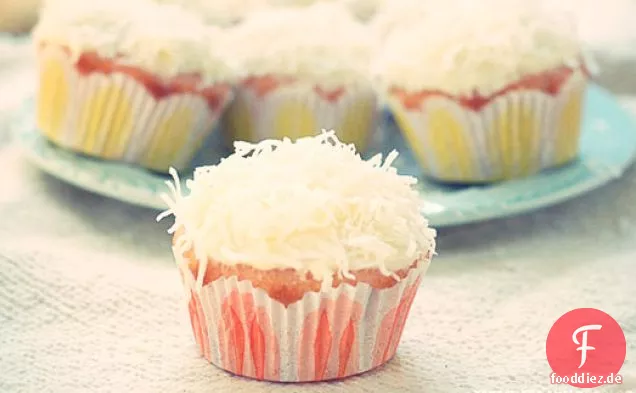 Rosa Dame Cupcakes
