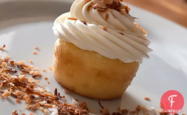 Pineapple Cupcakes With Pineapple Cream Cheese Frosting