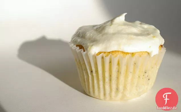 Earl Grey Cupcakes With Lemon Buttercream