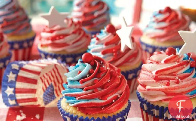 Red, White, and Blue Cupcakes