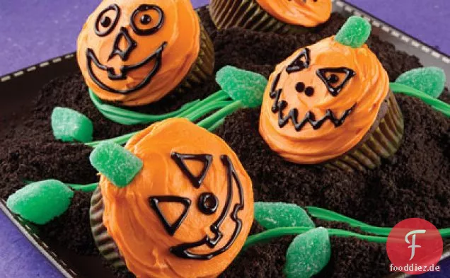 Jack-o'-lantern Cupcakes