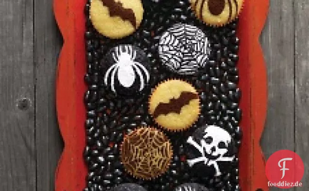 Stenciled Chocolate Cupcakes