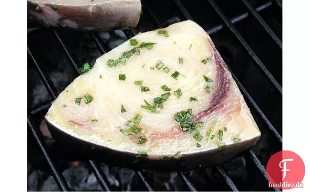Schwertfisch mit Kräutersauce