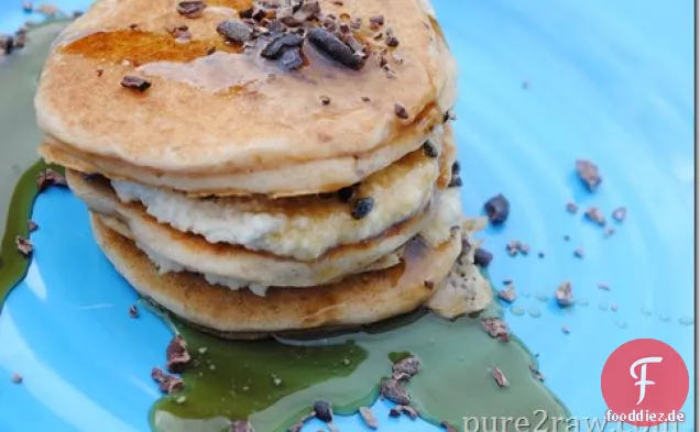 Glutenfreie vegane Tiramisu-Pfannkuchen