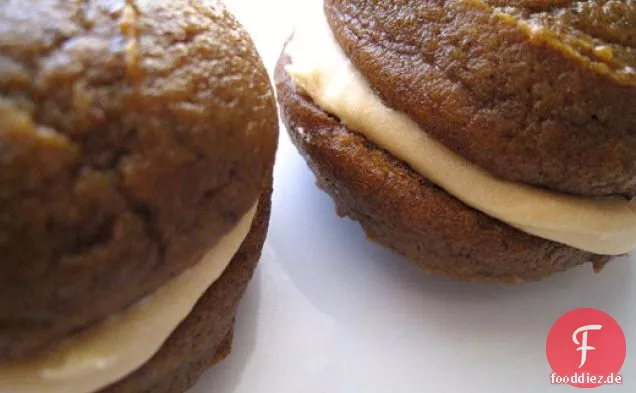 Pumpkin Whoopie Pies