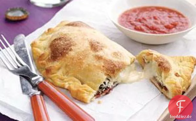 Drei-Käse-Calzone
