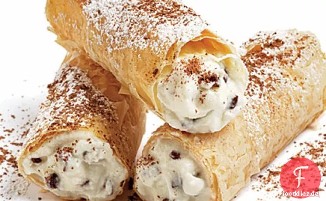 Chocolate Chip Cannoli