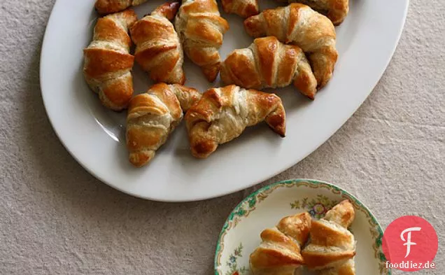 Einfache Schokoladen-Croissants