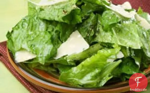 Romaine Mit Knoblauch-Zitronen-Sardellen-Dressing